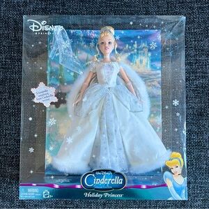 NIB Barbie X Disney Cinderella 2005 Holiday Princess Doll